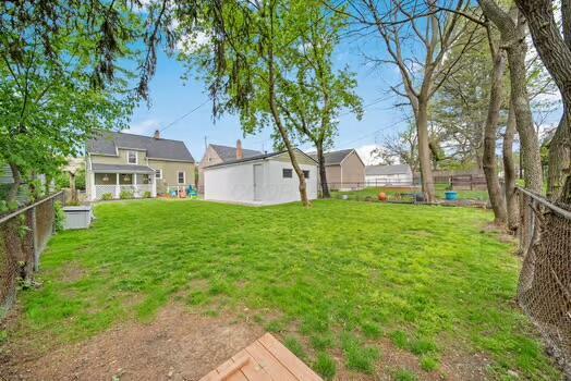 233 Girard Rd, Columbus, OH 43214 - view of yard featuring a fenced backyard