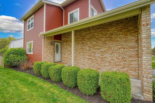 exterior space featuring a yard