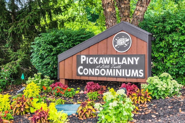 4917 Whistlewood Ln Unit 5, Westerville, OH 43081 - view of community / neighborhood sign