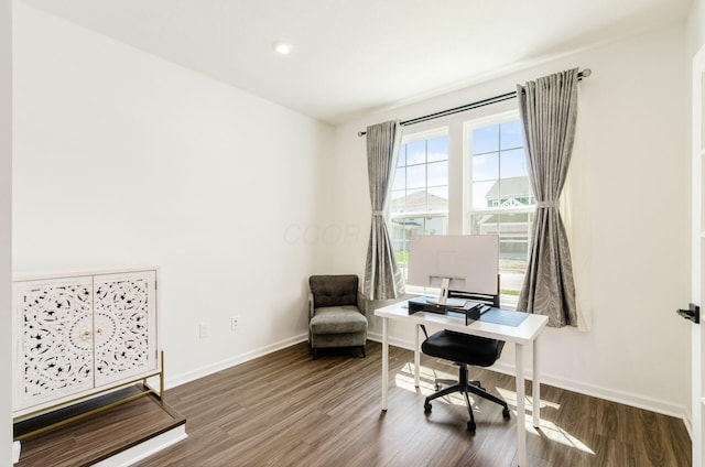office area with baseboards, recessed lighting, and wood finished floors