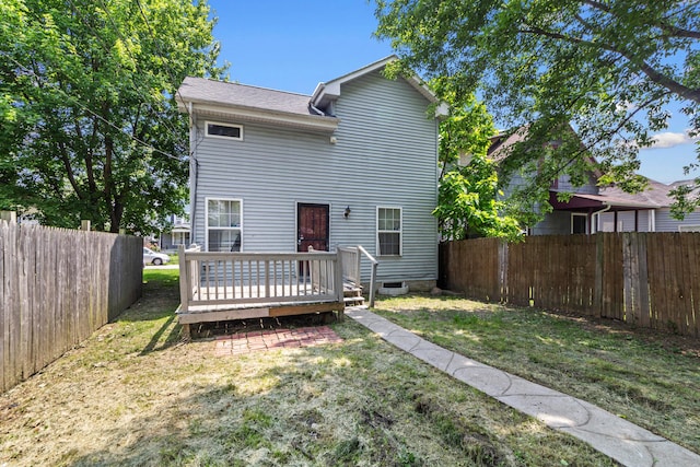 353 Clarendon Ave, Columbus, OH 43223 - back of house featuring a wooden deck