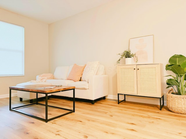 2462 Sanford Dr, Columbus, OH 43235 - living area with baseboards and light wood-style flooring