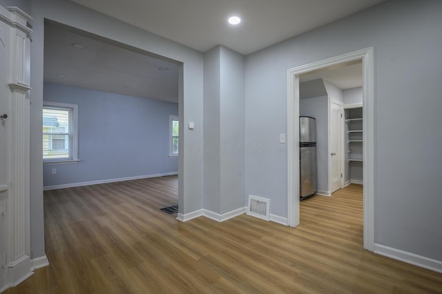 2513 Georgetown Ave, Toledo, OH 43613 - unfurnished room featuring recessed lighting, baseboards, visible vents, and wood finished floors