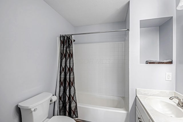 3622 Boathouse Dr, Hilliard, OH 43026 - full bathroom with toilet, a textured ceiling, shower / bath combination with curtain, and vanity