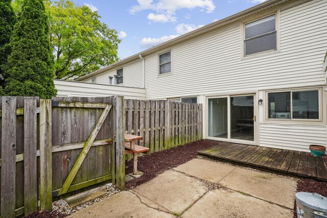996 Chatham Ln Unit E, Columbus, OH 43221 - photo 17