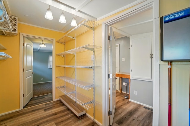 closet with visible vents