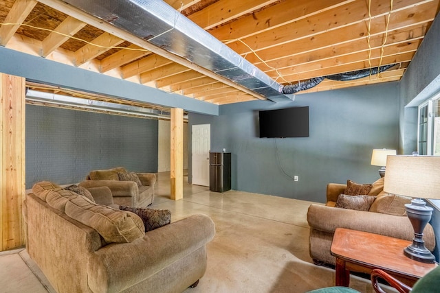 24796 E Fork Rd, Laurelville, OH 43135 - living room featuring concrete flooring