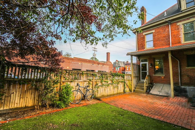 200 Thurman Ave, Columbus, OH 43206 - view of yard featuring a patio area and fence
