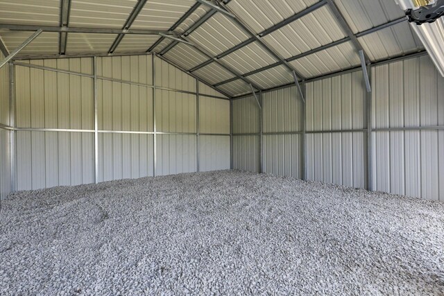 7435 Baltimore Somerset Rd NE, Thornville, OH 43076 - garage featuring metal wall