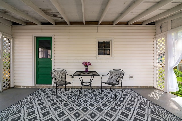 439 Chatham Rd, Columbus, OH 43214 - view of patio / terrace