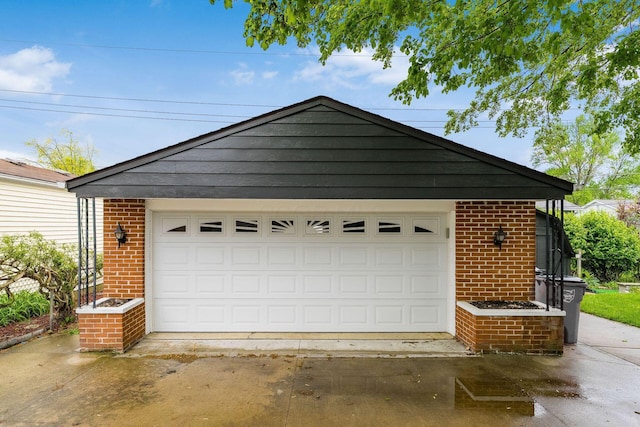 2583 Kingston Ave, Grove City, OH 43123 - view of detached garage