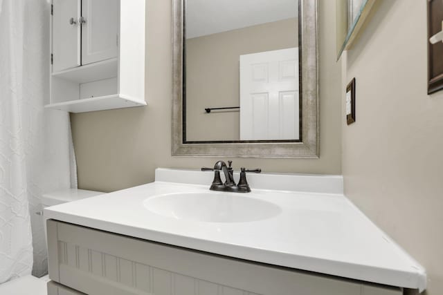 347 Wyncroft Ct, Pataskala, OH 43062 - bathroom with vanity