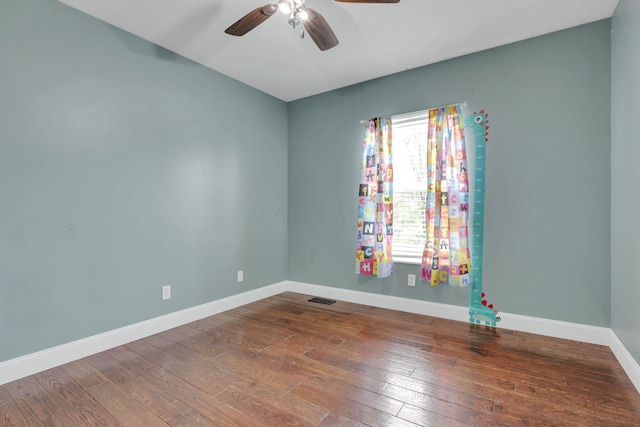 347 Wyncroft Ct, Pataskala, OH 43062 - spare room with wood-type flooring, baseboards, ceiling fan, and visible vents