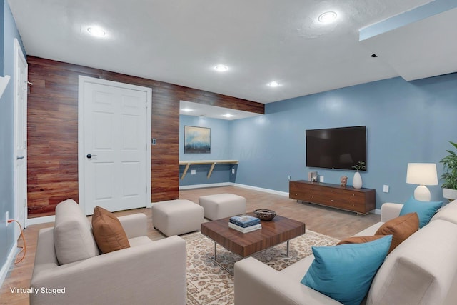 347 Wyncroft Ct, Pataskala, OH 43062 - living area with recessed lighting, baseboards, and wood finished floors