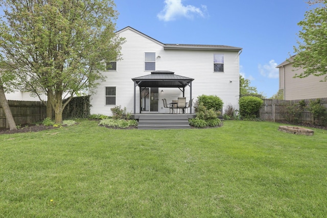 347 Wyncroft Ct, Pataskala, OH 43062 - rear view of property featuring a gazebo, a fenced backyard, and a lawn