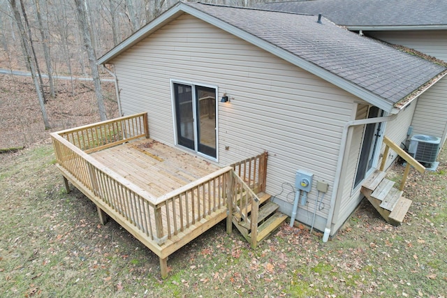 1889 Wolverine Dr, Sugar Grove, OH 43155 - back of property featuring a deck and a shingled roof