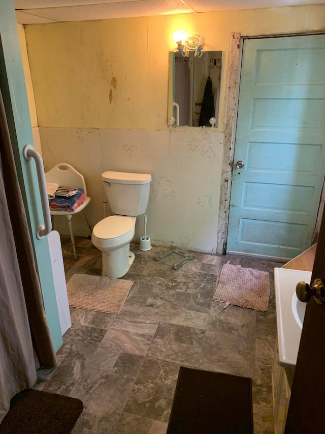 167 Fountain St, Logan, OH 43138 - bathroom with vanity and toilet