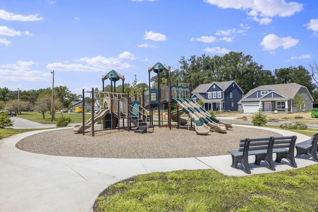 378 Canterbury Rd, Commercial Point, OH 43116 - view of communal playground
