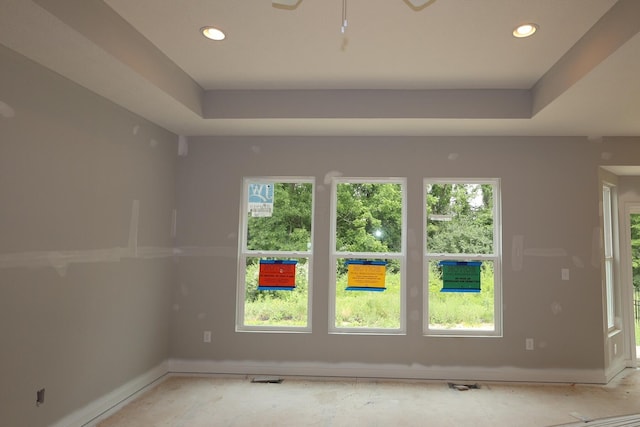 378 Canterbury Rd, Commercial Point, OH 43116 - empty room with plenty of natural light, recessed lighting, and a raised ceiling
