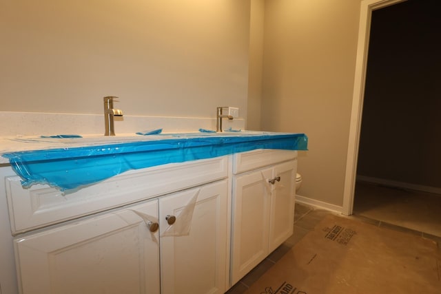 378 Canterbury Rd, Commercial Point, OH 43116 - bathroom featuring vanity and tile patterned flooring