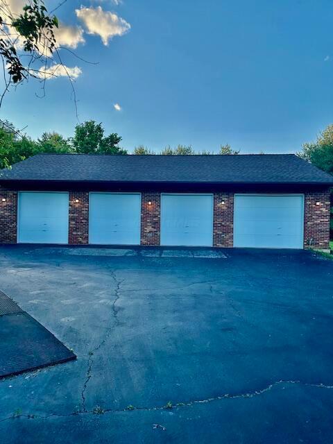 602 Hibbs Rd, Lockbourne, OH 43137 - photo 7