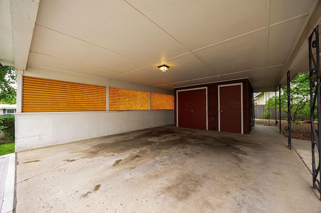 125 S Hamilton Rd, Columbus, OH 43230 - garage with a carport