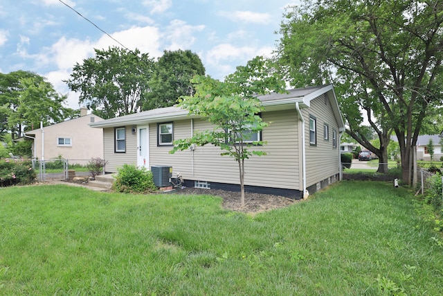 1235 Beechwood Rd, Columbus, OH 43227 - back of property