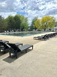 4708 Parrau Dr Unit 60D, Columbus, OH 43228 - view of community with a pool