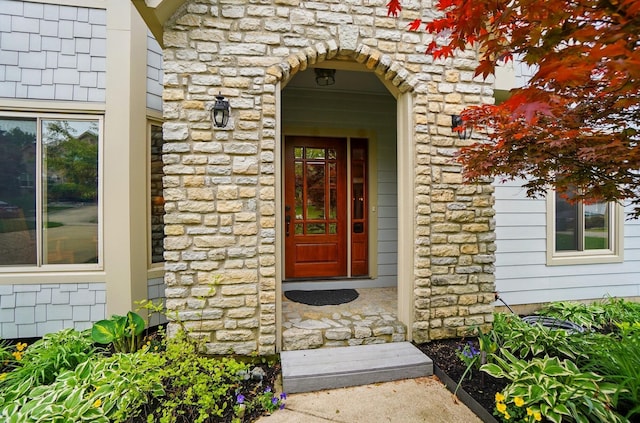 9127 Red Cedar Dr, West Chester, OH 45069 - entrance to property with stone siding