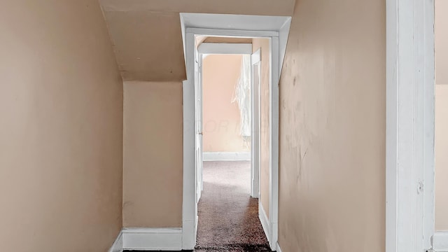 605 S 22nd St, Columbus, OH 43205 - hall with carpet flooring