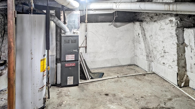 605 S 22nd St, Columbus, OH 43205 - utility room featuring gas water heater