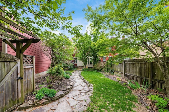 view of yard featuring fence