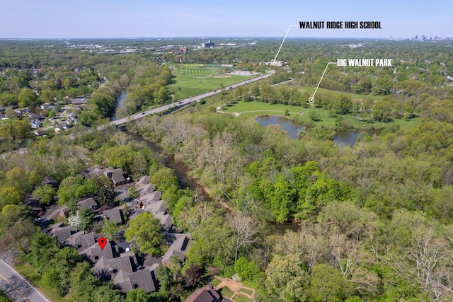 1624 Coppertree Ln, Columbus, OH 43232 - aerial view of property and surrounding area featuring a large body of water