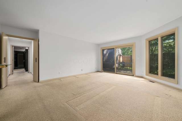 1624 Coppertree Ln, Columbus, OH 43232 - carpeted empty room with baseboards
