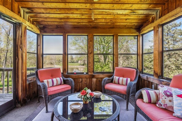 125 W Woodmere Dr, Tiffin, OH 44883 - sunroom / solarium featuring outdoor lounge area