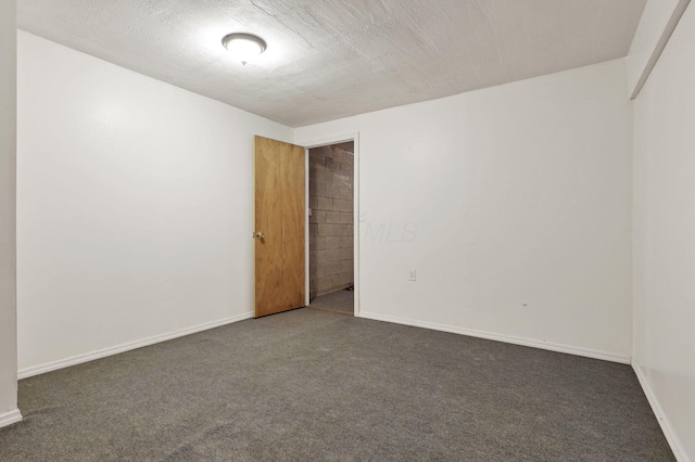 6495 Saylor St, Canal Winchester, OH 43110 - empty room featuring carpet and baseboards
