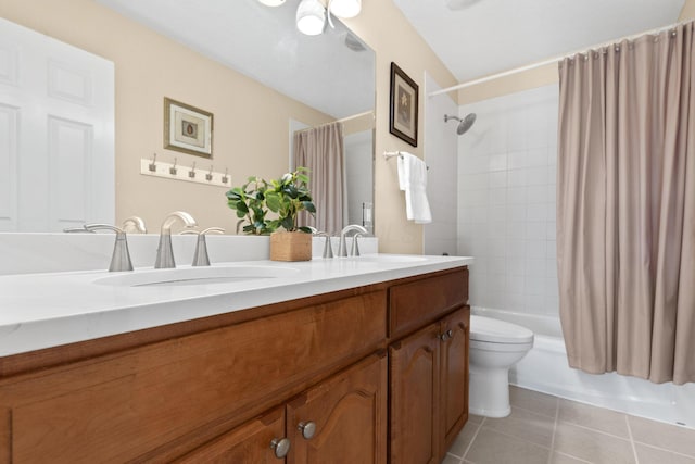 2543 Kemperwood Dr, Blacklick, OH 43004 - full bath with double vanity, toilet, shower / tub combo with curtain, and tile patterned floors