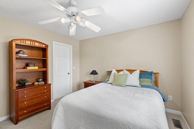 2543 Kemperwood Dr, Blacklick, OH 43004 - bedroom featuring light carpet, ceiling fan, and baseboards