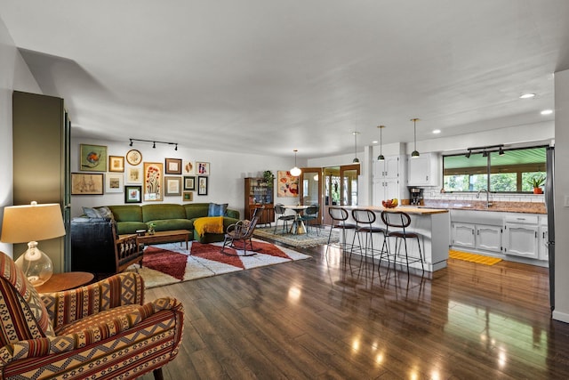 746 Ronson Ave, Columbus, OH 43230 - living area with hardwood / wood-style floors, recessed lighting, and track lighting