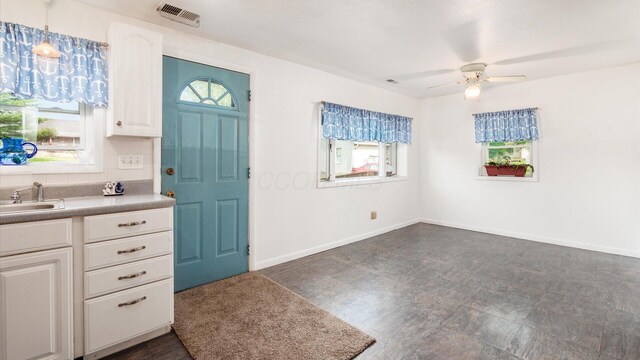 14672 Township Rd Unit 1062, Thornville, OH 43076 - foyer with ceiling fan and baseboards