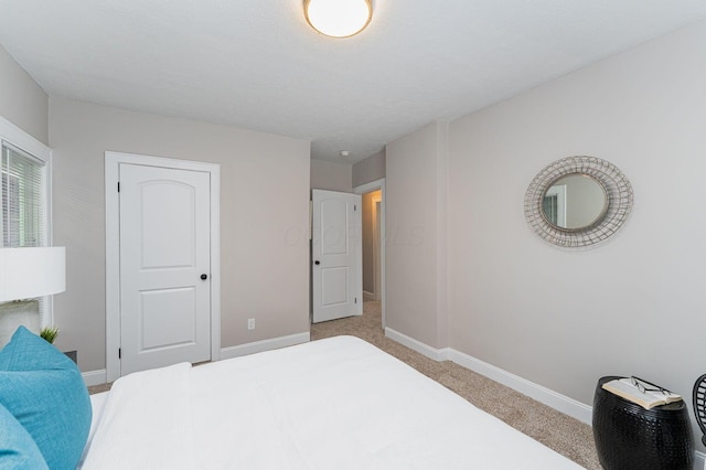 146 E Woodrow Ave, Columbus, OH 43207 - carpeted bedroom with baseboards
