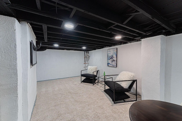 146 E Woodrow Ave, Columbus, OH 43207 - finished below grade area with carpet