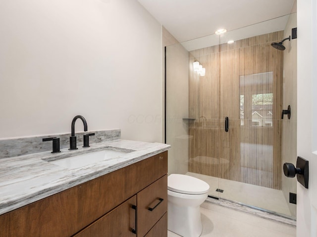 2355 Farleigh Rd, Columbus, OH 43221 - bathroom featuring a stall shower, vanity, and toilet