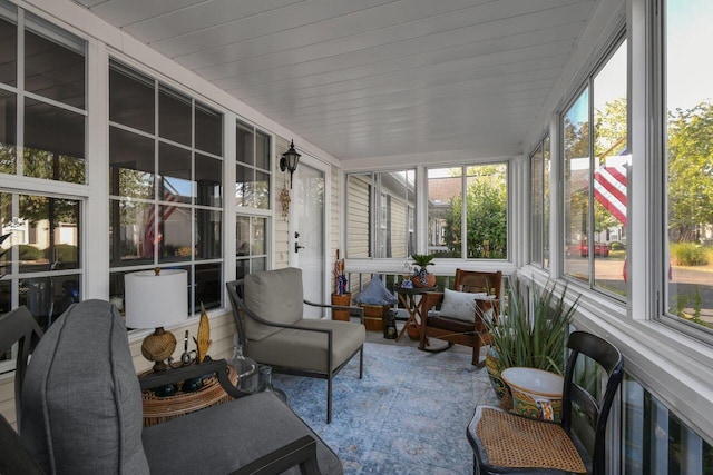 1324 Hillview Cir W, Newark, OH 43055 - view of sunroom / solarium
