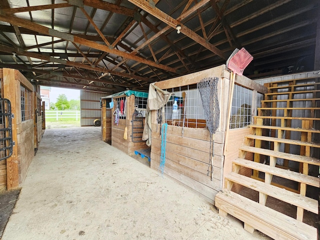 3851 Snow Hill Rd SW, Washington Court House, OH 43160 - view of horse barn