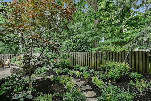 1799 Baldridge Rd, Columbus, OH 43221 - fenced backyard featuring a patio