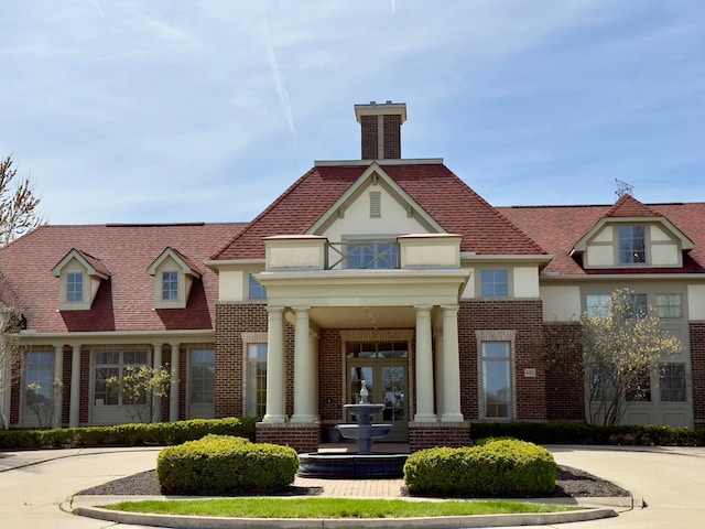 view of building exterior