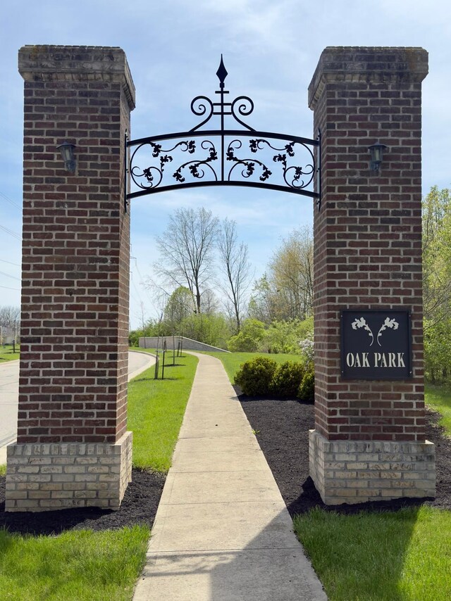 view of surrounding community