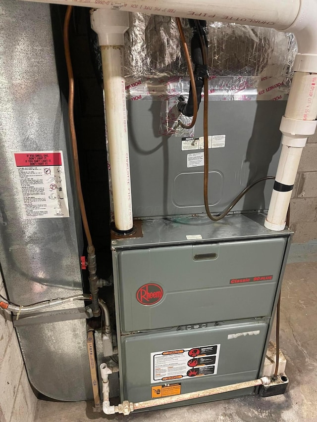 10519 Darby Creek Rd, Orient, OH 43146 - utilities featuring heating unit