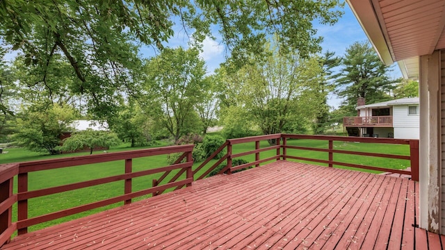 219 W Sheridan Ave, Somerset, OH 43783 - deck with a yard